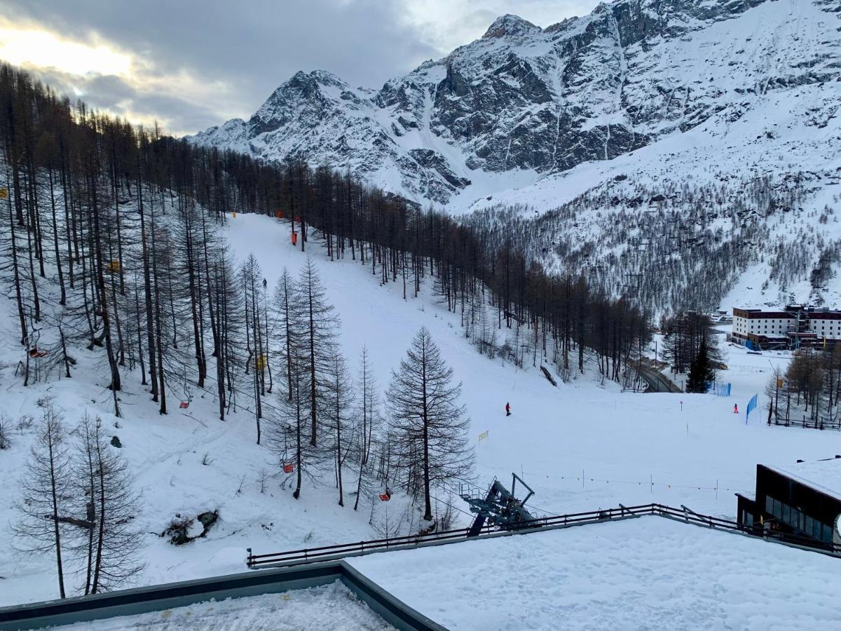 Cervinia Ski In Ski Out - Family Studio Breuil-Cervinia Exteriör bild